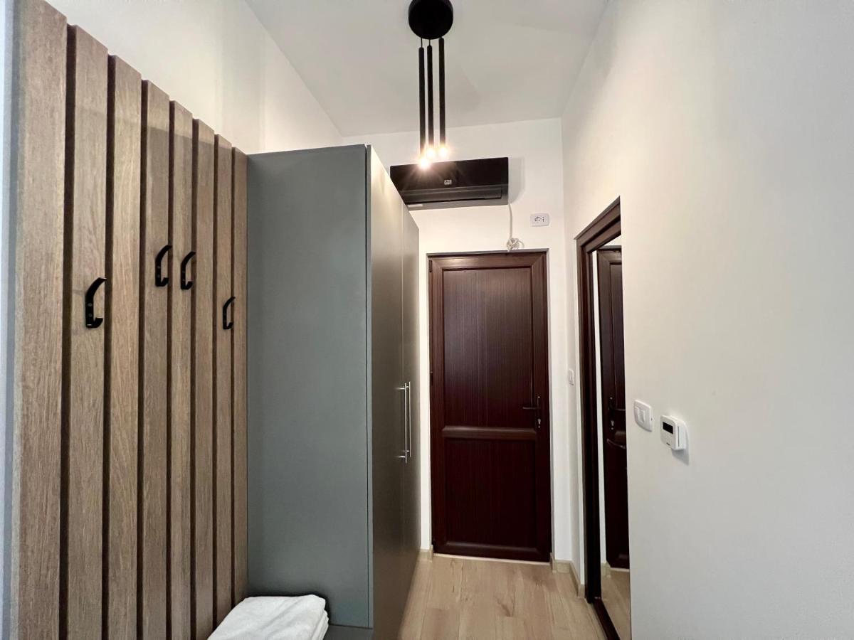 Escape Pensiune Bechet Экстерьер фото